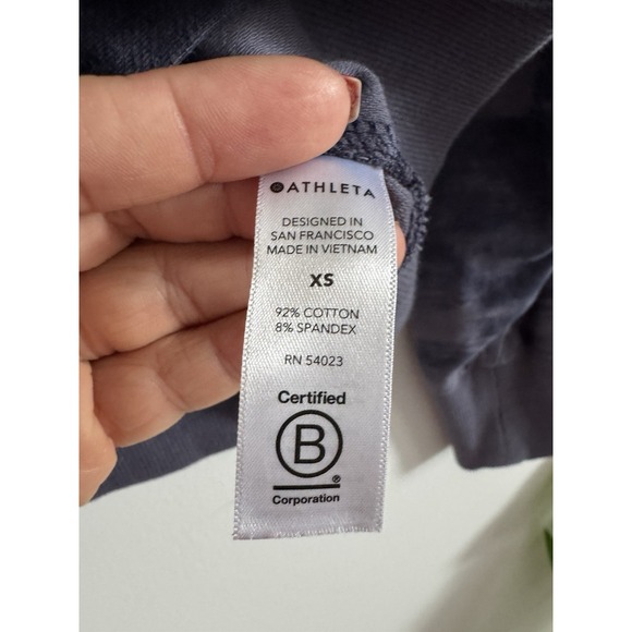 Athleta Women's Cropped Sweatshirt Size XSmall - Picture 9 of 10